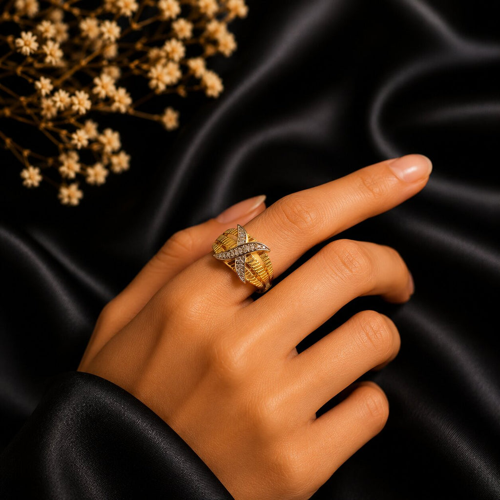 Croisé Gold Ring