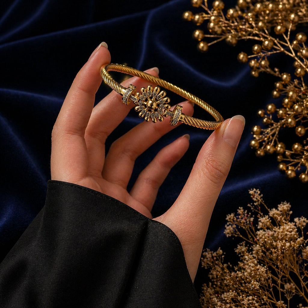 Dara Steel Bangle