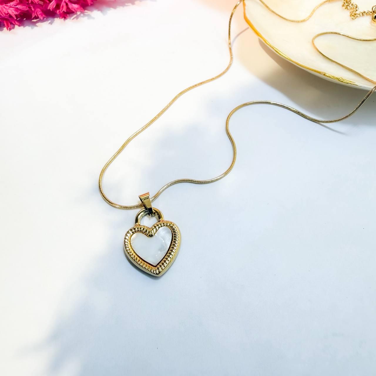 Pearl Heart Pendant Necklace