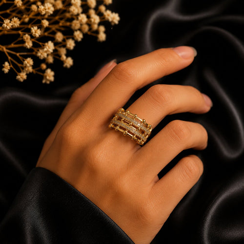 Grille Gold Ring