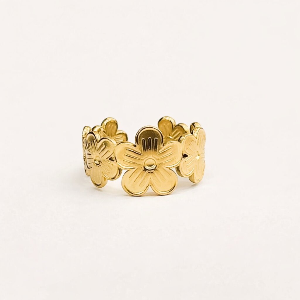 Flora Band Ring