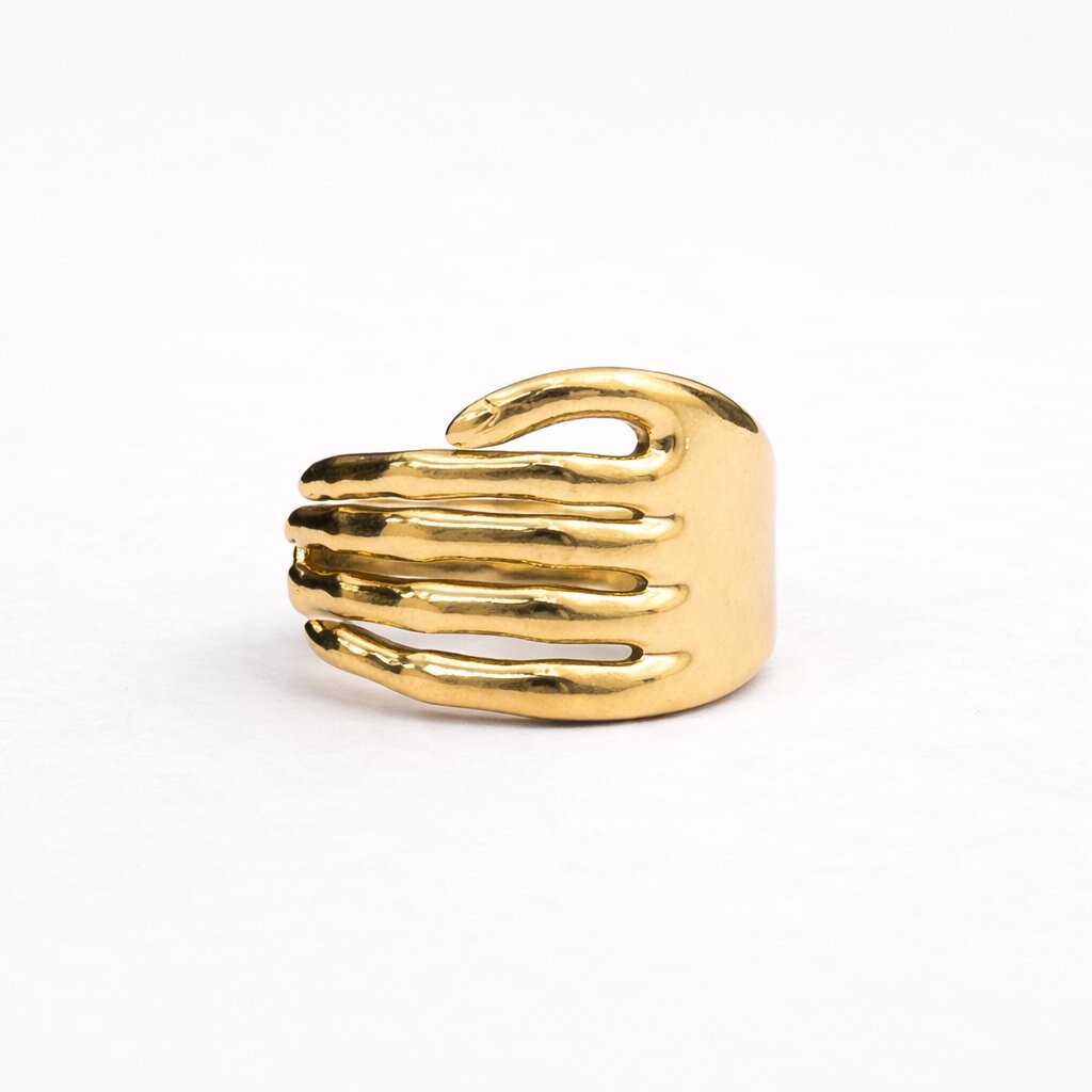 Golden Claw Ring