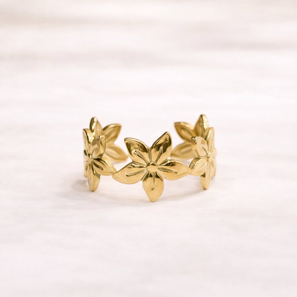Daisy Glow Ring
