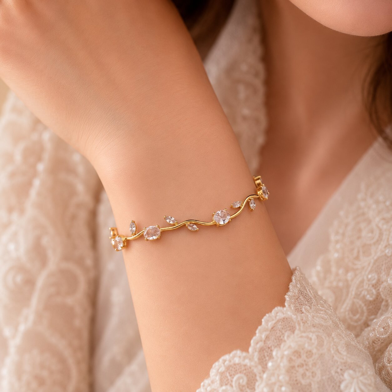 Tulip Vine Bracelet - Crystal 3