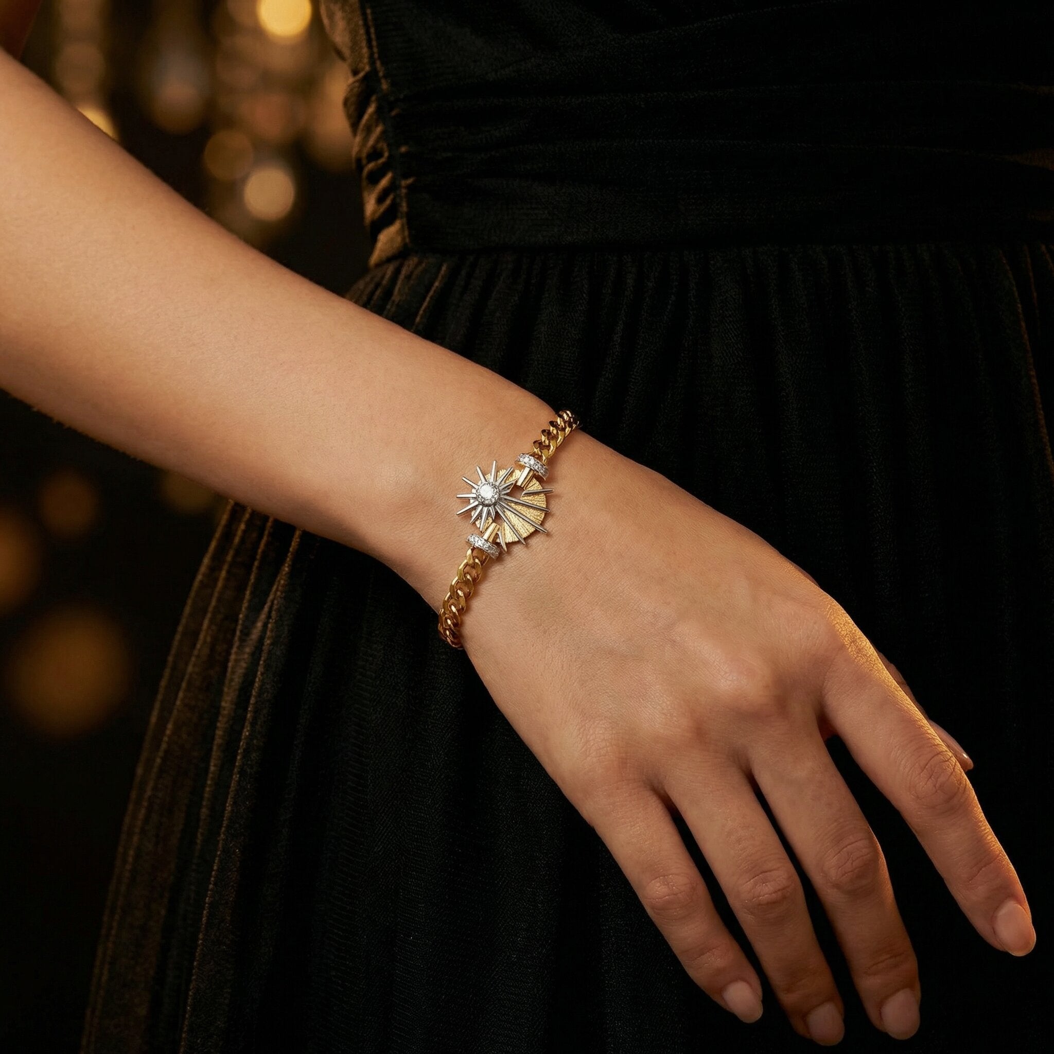 Aria Gold Bracelet Detail