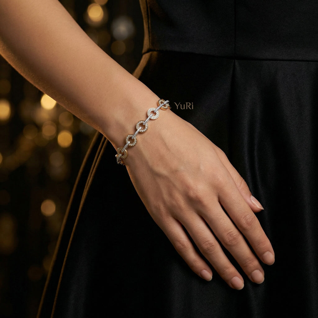 Mira Belle Bracelet Detail