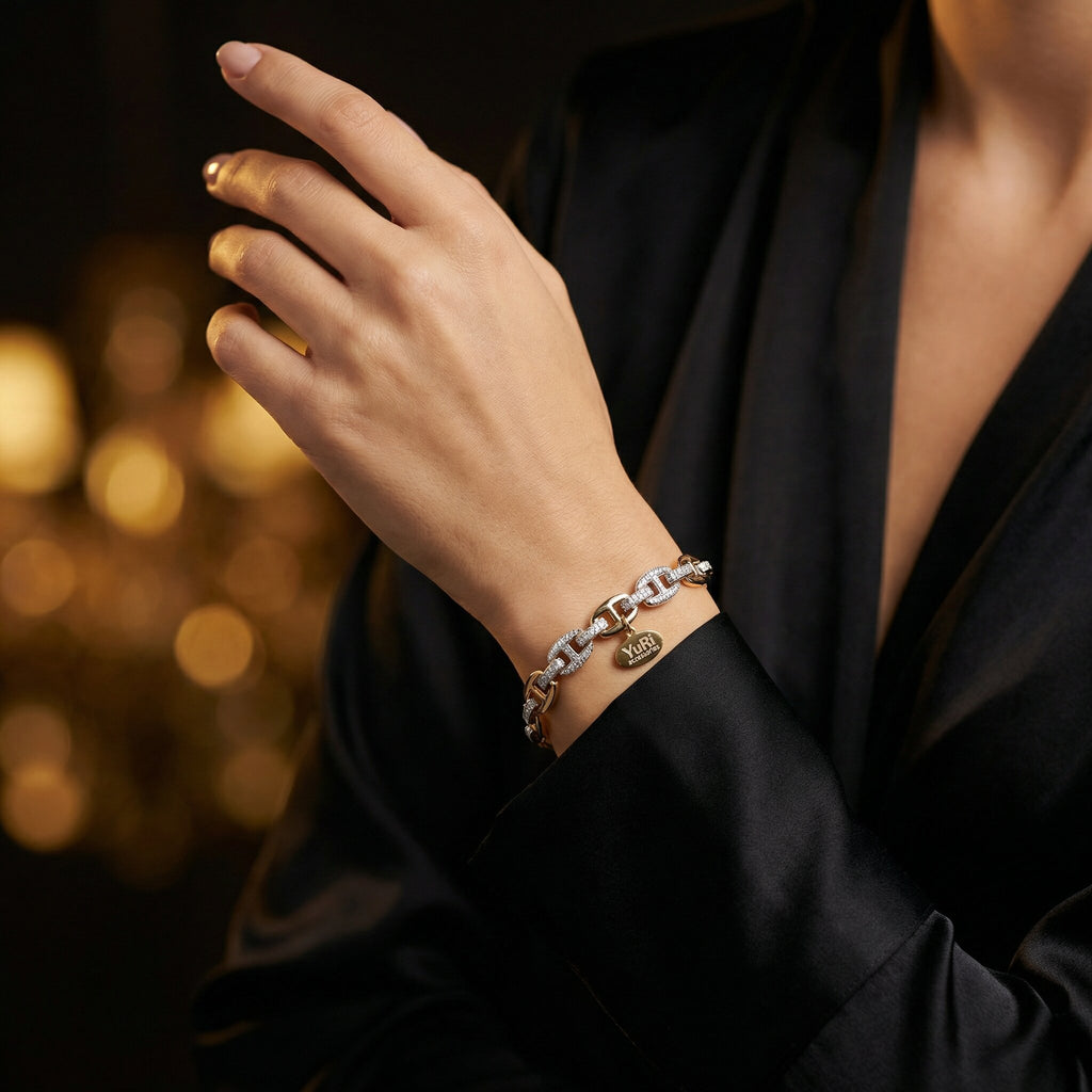 Rena Spark Bracelet Detail