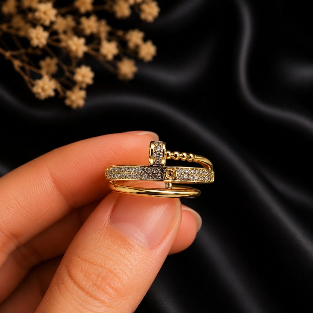 Barre Crystal Ring - Detail