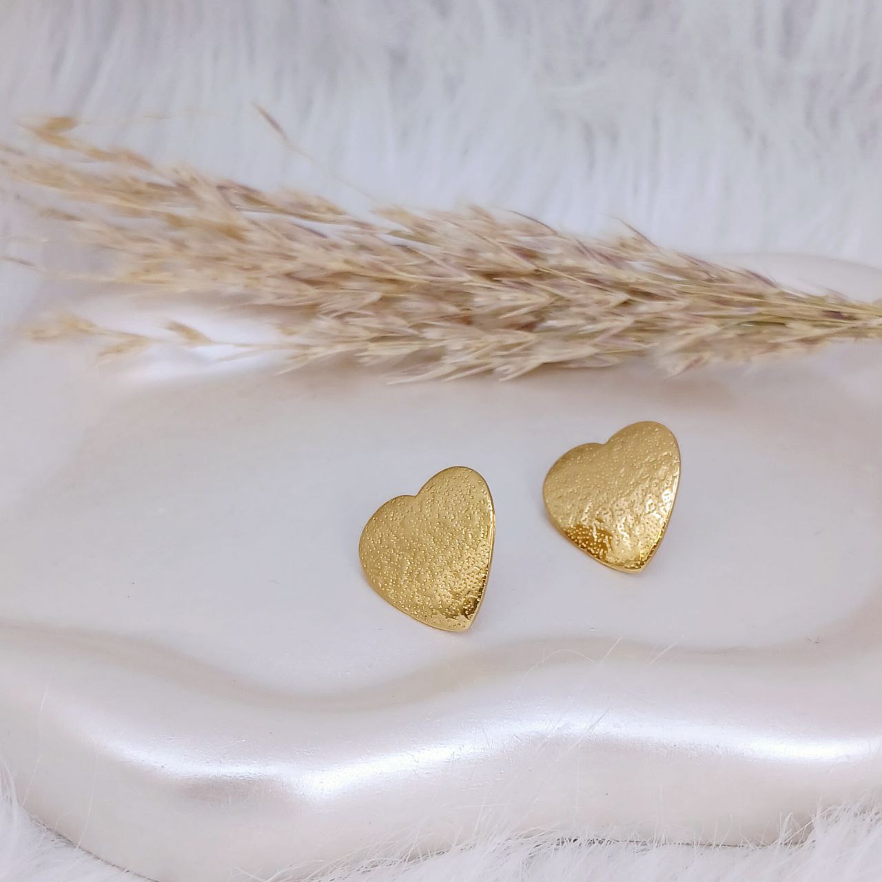 Soft Heart Stud Earrings