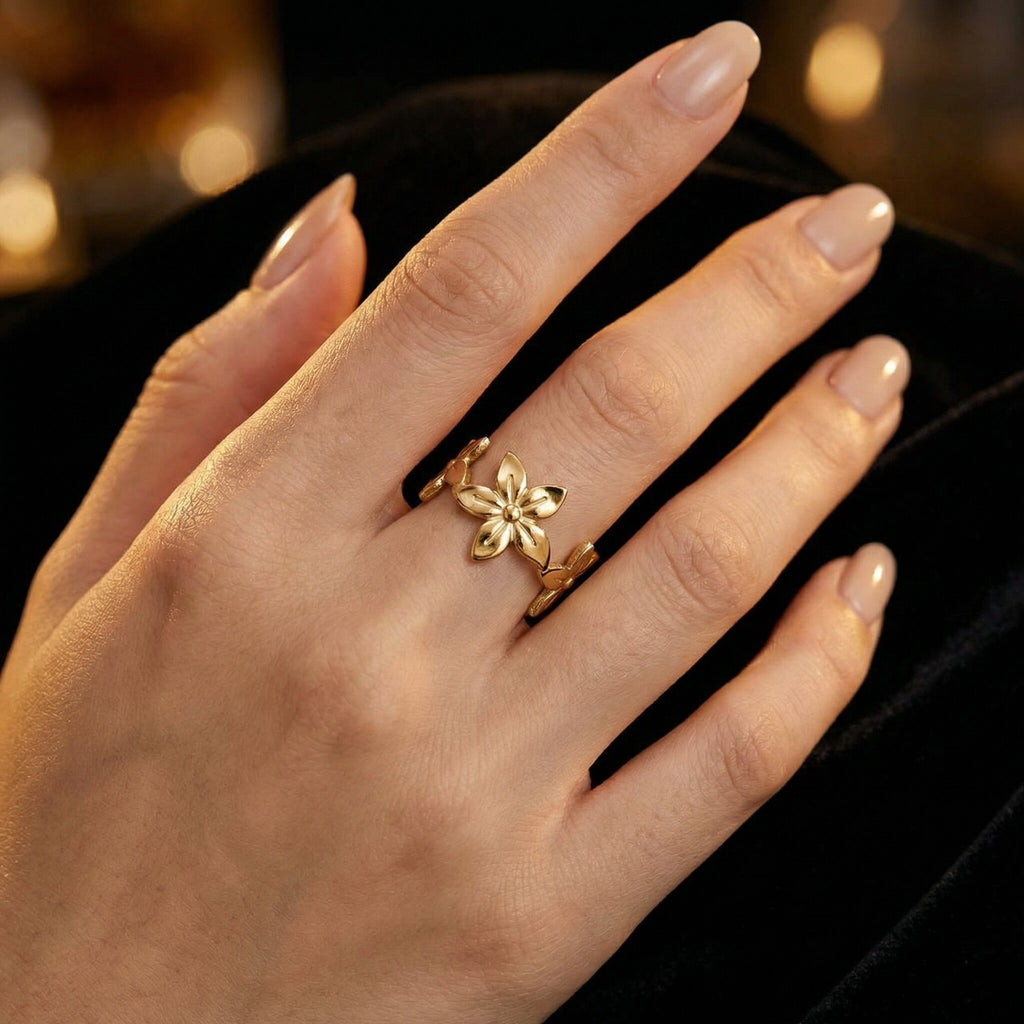 Daisy Glow Ring